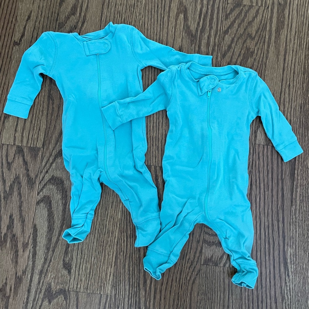2 Primary rompers, 0-3M